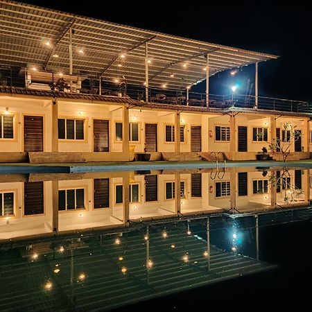 Amigos Lake Resort-Igatpuri, Maharashtra Exteriér fotografie